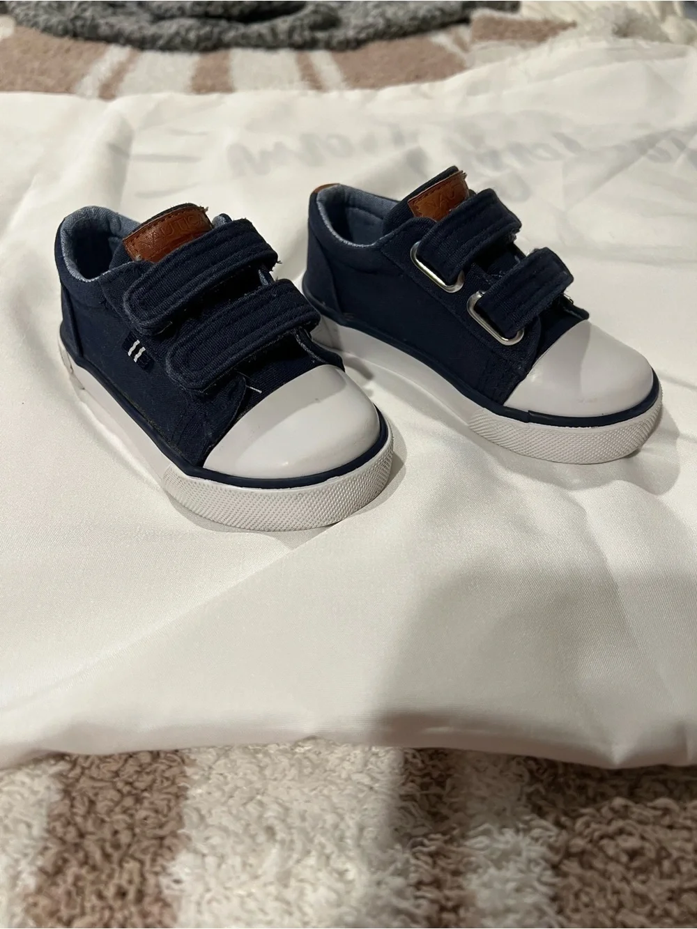 Nautica Navy Canvas with Leather Accent Velcro Toddler Sneakers Size 6